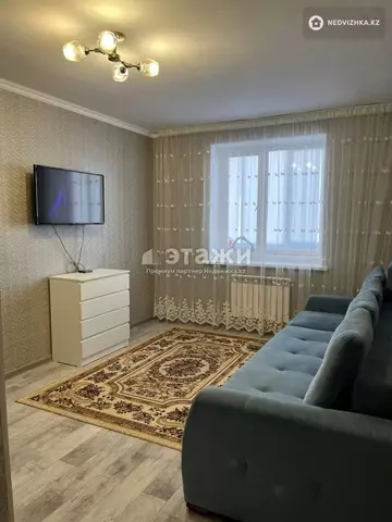 1-комнатная квартира, этаж 6 из 9, 38 м²