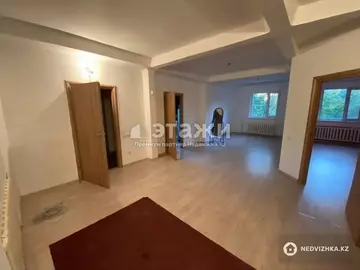 3-комнатная квартира, этаж 1 из 5, 91 м²