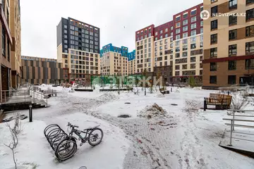 1-комнатная квартира, этаж 8 из 12, 38 м²