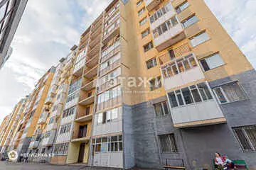 2-комнатная квартира, этаж 9 из 10, 60 м²