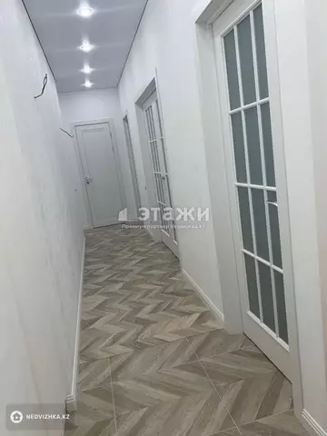 3-комнатная квартира, этаж 7 из 12, 80 м²