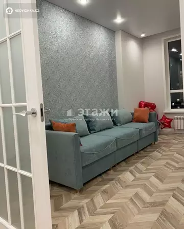 3-комнатная квартира, этаж 7 из 12, 80 м²