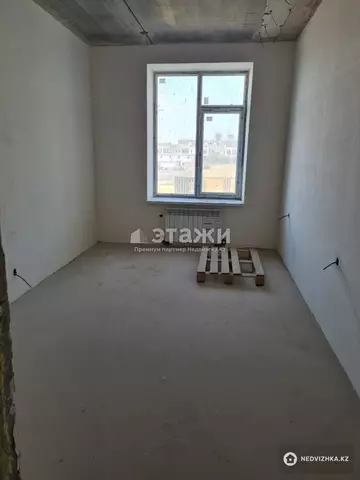 3-комнатная квартира, этаж 4 из 9, 72 м²