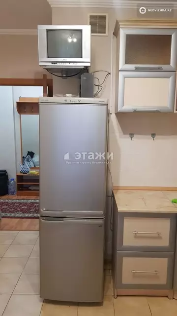 1-комнатная квартира, этаж 9 из 15, 50 м²