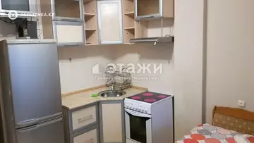 1-комнатная квартира, этаж 9 из 15, 50 м²