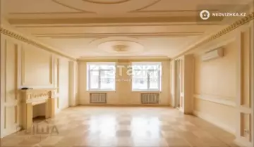 204 м², 5-комнатная квартира, этаж 4 из 4, 204 м², изображение - 2