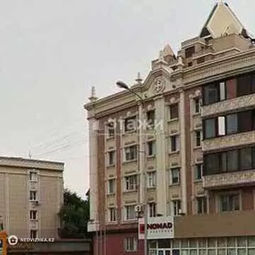 2-комнатная квартира, этаж 9 из 9, 65 м²