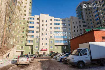 55.7 м², 2-комнатная квартира, этаж 4 из 18, 56 м², изображение - 19