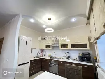 2-комнатная квартира, этаж 7 из 9, 58 м²