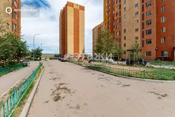 2-комнатная квартира, этаж 7 из 12, 55 м²