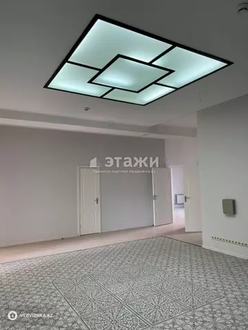 218.2 м², 4-комнатная квартира, этаж 1 из 6, 218 м², изображение - 3