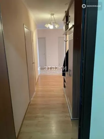 2-комнатная квартира, этаж 4 из 9, 63 м²