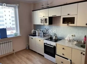 2-комнатная квартира, этаж 4 из 9, 63 м²