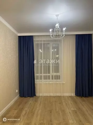 1-комнатная квартира, этаж 2 из 12, 39 м²