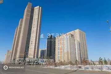2-комнатная квартира, этаж 17 из 34, 42 м²