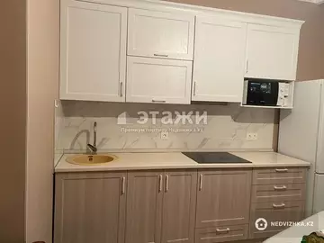 1-комнатная квартира, этаж 9 из 10, 44 м²
