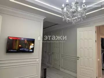 5-комнатная квартира, этаж 9 из 9, 170 м²