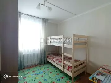 4-комнатная квартира, этаж 1 из 3, 76 м²