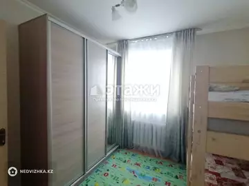 4-комнатная квартира, этаж 1 из 3, 76 м²