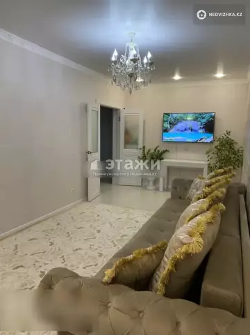 3-комнатная квартира, этаж 6 из 9, 90 м²