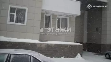 2-комнатная квартира, этаж 1 из 10, 77 м²