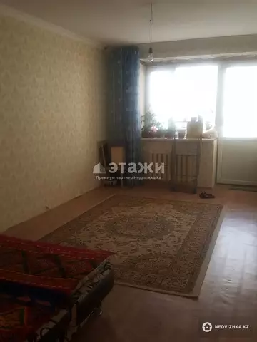 2-комнатная квартира, этаж 7 из 14, 77 м²