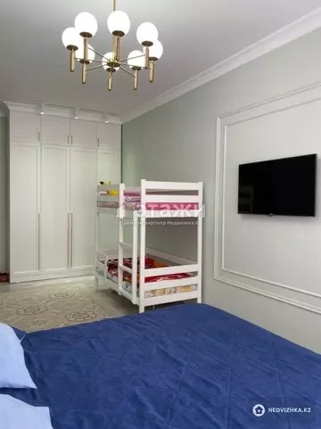 2-комнатная квартира, этаж 2 из 10, 67 м²