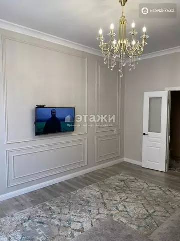 2-комнатная квартира, этаж 2 из 10, 67 м²