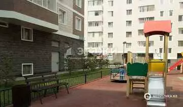 3-комнатная квартира, этаж 3 из 10, 62 м²