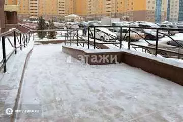 2-комнатная квартира, этаж 3 из 12, 60 м²