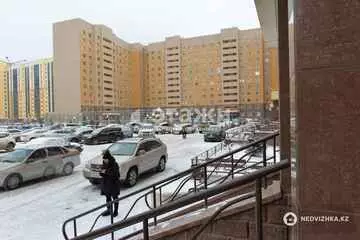 2-комнатная квартира, этаж 3 из 12, 60 м²