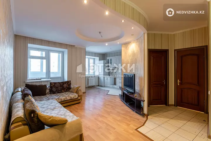 71.2 м², 3-комнатная квартира, этаж 7 из 13, 71 м², изображение - 1