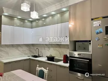 100 м², 4-комнатная квартира, этаж 8 из 9, 100 м², изображение - 2