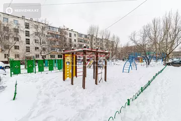 4-комнатная квартира, этаж 2 из 5, 62 м²