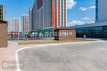 1-комнатная квартира, этаж 9 из 10, 36 м²