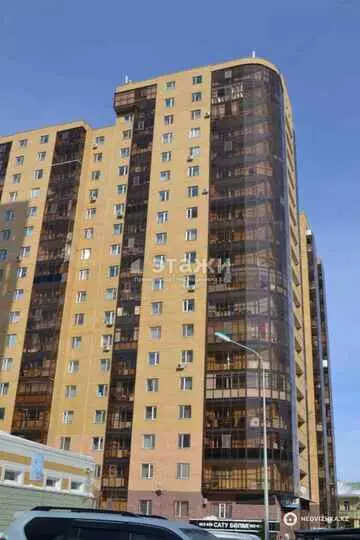 2-комнатная квартира, этаж 10 из 15, 55 м²