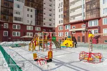 2-комнатная квартира, этаж 4 из 21, 66 м²