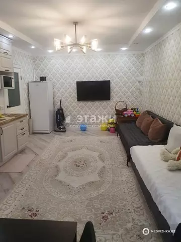 2-комнатная квартира, этаж 3 из 12, 52 м²