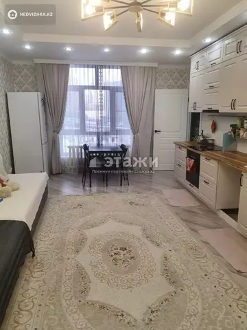 2-комнатная квартира, этаж 3 из 12, 52 м²