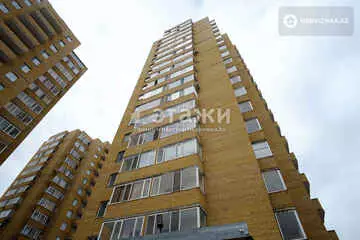 2-комнатная квартира, этаж 7 из 18, 45 м²