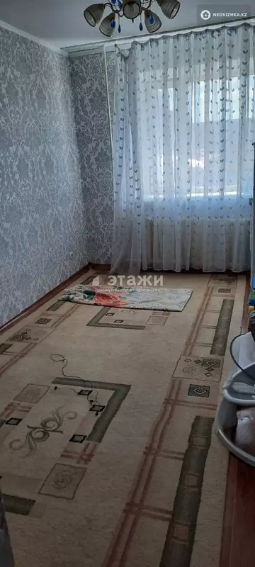 2-комнатная квартира, этаж 8 из 9, 50 м²