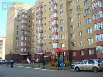 3-комнатная квартира, этаж 4 из 9, 74 м²