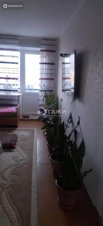 2-комнатная квартира, этаж 4 из 5, 48 м²