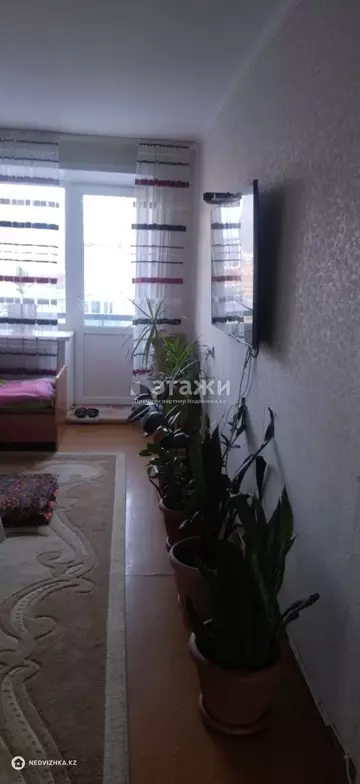 2-комнатная квартира, этаж 4 из 5, 48 м²