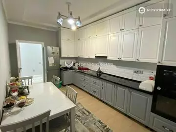 115 м², 3-комнатная квартира, этаж 4 из 10, 115 м², изображение - 0