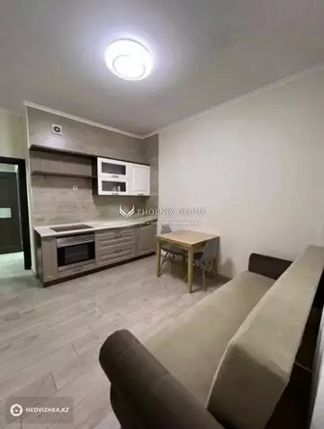 50 м², 2-комнатная квартира, этаж 3 из 12, 50 м², изображение - 0