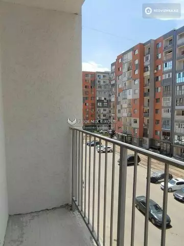 1-комнатная квартира, этаж 4 из 10, 28 м²