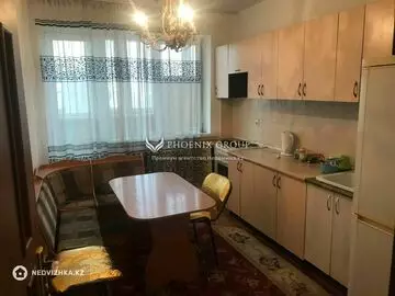 70 м², 2-комнатная квартира, этаж 2 из 12, 70 м², изображение - 1