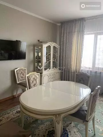 4-комнатная квартира, этаж 8 из 12, 145 м²