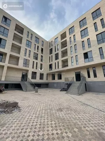 49 м², 1-комнатная квартира, этаж 4 из 5, 49 м², изображение - 2